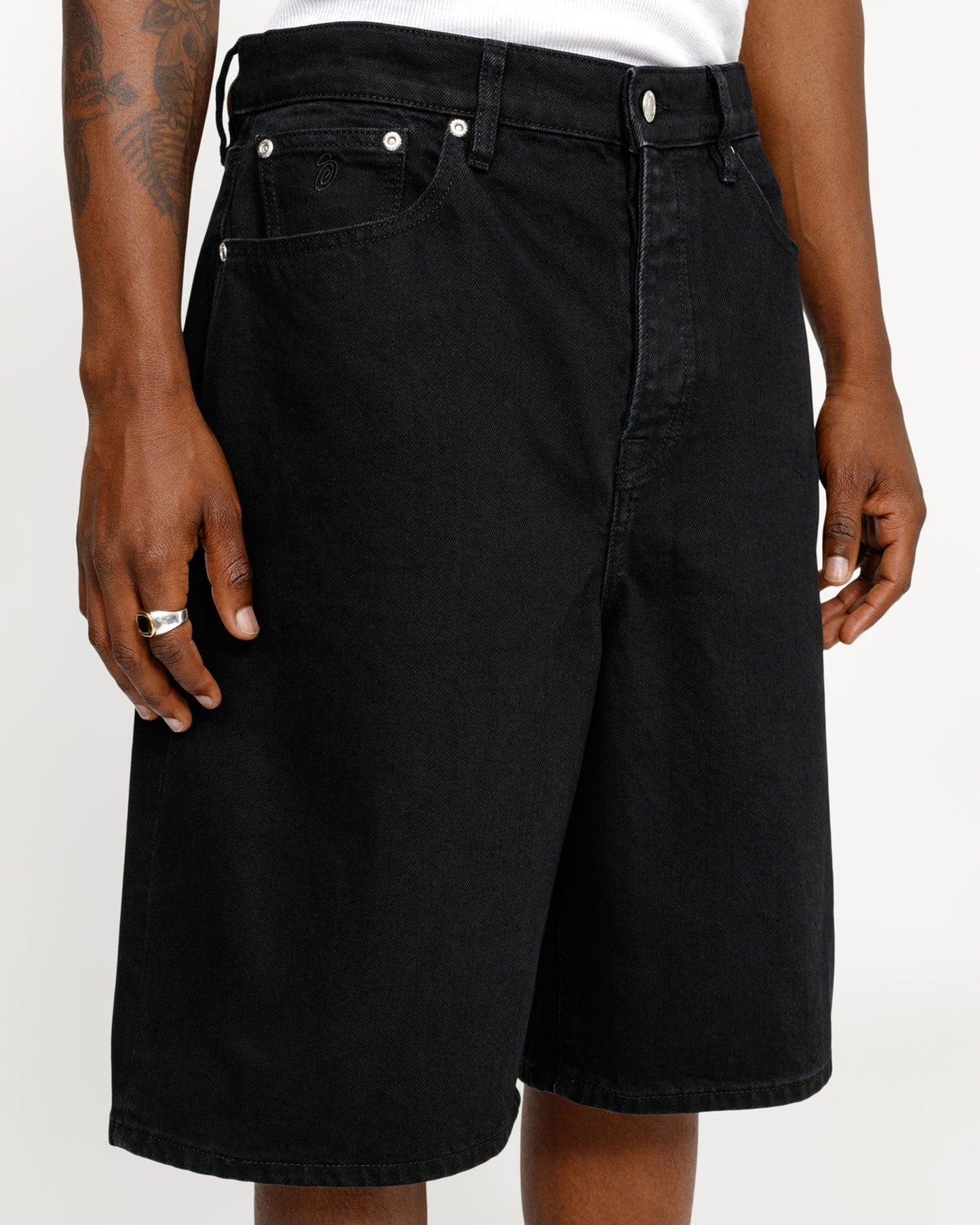 GRAND SHORT EN JEAN